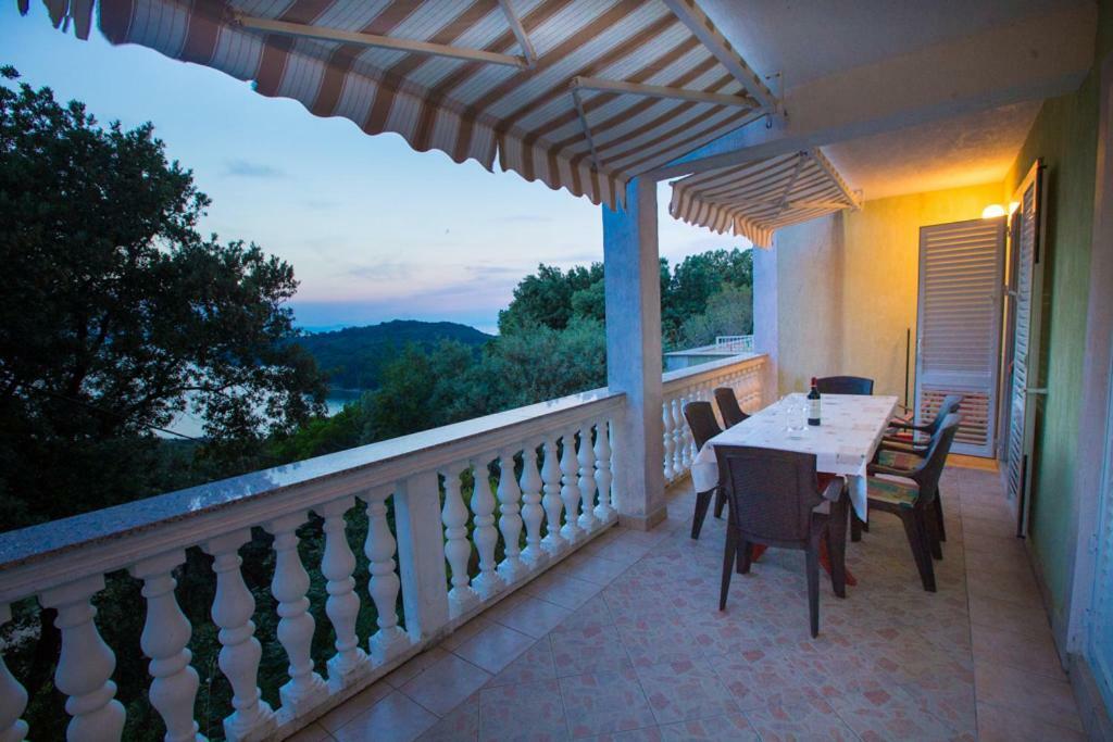 Apartmani Fuza Rab Supetarska Draga Exterior foto
